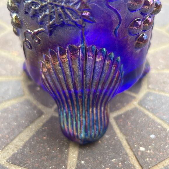 Northwood GRAPE and CABLE Cobalt Blue Carnival Glass Footed Hatpin Holder Vase - Picture 3 of 6